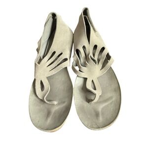 Pedro Garcia  Sandals Womens Size 7 1/2 EU37 1/2 thong gray suede